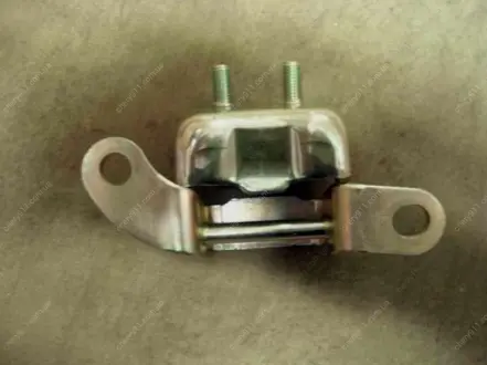Петля дверей задньої лівої верхня EC-7, EC-7RV GEELY 1062002798