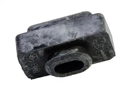 Проставка троса зчеплення гумова Amulet CHERY A11-1602101 (фото 1)