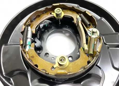Механизм задних колодок ручного тормоза L Chery Tiggo KLM KLM AutoParts T11-3502010