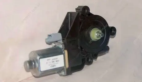 Мотор склопідйомника дверей передньої правий. Chery Forza Aftermarket A13-6104140