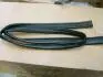 Уплотнитель окна передней двери левый Geely EC-7, EC-7RV Aftermarket 1068002035 (фото 1)