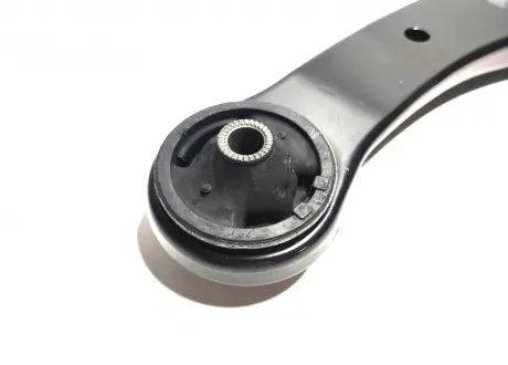 Рычаг подвески передней правый Geely EC7, EC7RV KIMIKO 1064001111