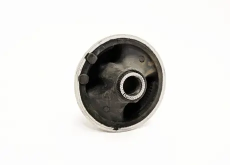 Сайлентблок переднього важеля задній Geely EC7, EC7RV Aftermarket 1064001266 (фото 1)