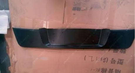 Панель декоративная нижняя дверь задняя Geely EX-7 Aftermarket 1018013478