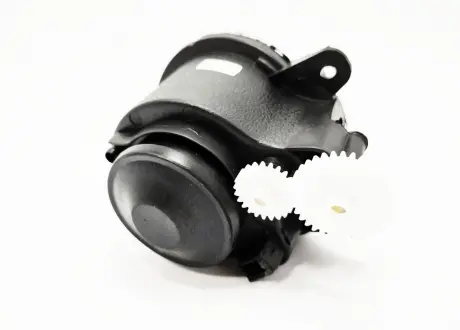 Фара протитуманна права (пластик) Chery Amulet Aftermarket A15-3732020BA