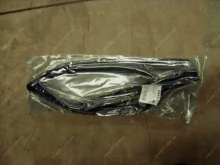 Уплотнитель двери передней правый Geely EC-7, EC-7RV Aftermarket 1068002064