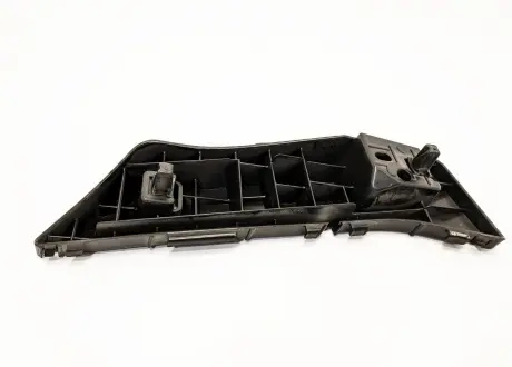 Кріплення переднього бампера ліве Geely EC-7RV Aftermarket 1068020532 (фото 1)