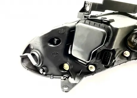 Фара передня з коректором правый Chery Forza Aftermarket A13-3772020BA