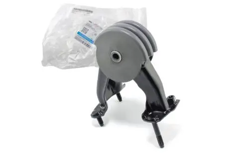 Подушка двигателя задняя EC7 GEELY 1064001148