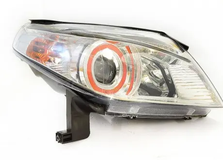 Фара передня права (без коректора) Geely MK2 Aftermarket 1017009815