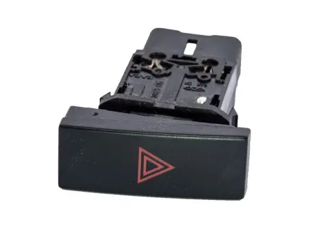 Кнопка аварийной сигнализации Chery Eastar Aftermarket B11-3718010