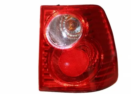 Фонарь задний наружный правый Chery Amulet Aftermarket A15-3773040BA
