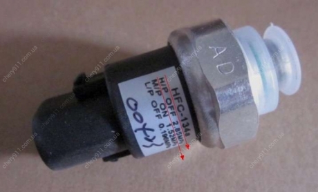 1018002714 KLM Auto Parts - Датчик тиску кондиціонера Geely MK (Фото 1)