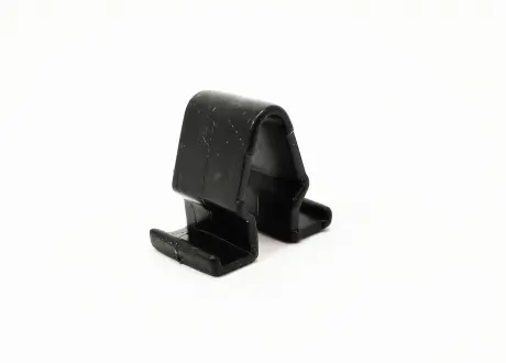 Клипса утеплителя капота Chery Amulet KLM KLM AutoParts A11-8402015