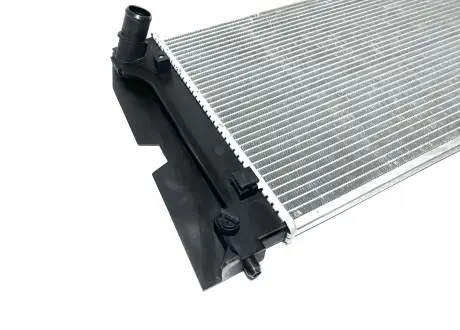 Радіатор охолодження Geely EC7, EC7RV Aftermarket 1066001218