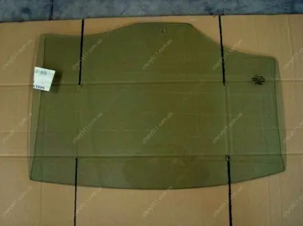 Скло дверей заднє праве Geely EC-7 Aftermarket 1068002137