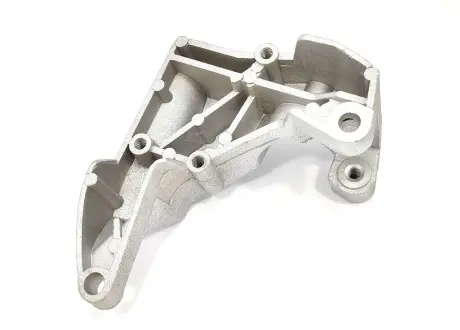 Кронштейн генератора Chery Amulet Aftermarket A11-BJ3701118