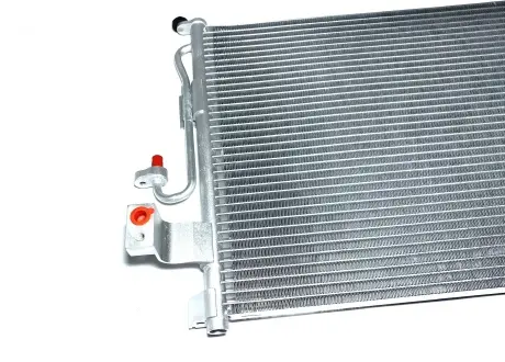 Радіатор кондиціонера Chery Elara Aftermarket A21-8105110