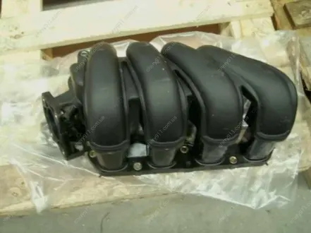 Колектор впускний Geely EC-7RV Aftermarket 1136000222
