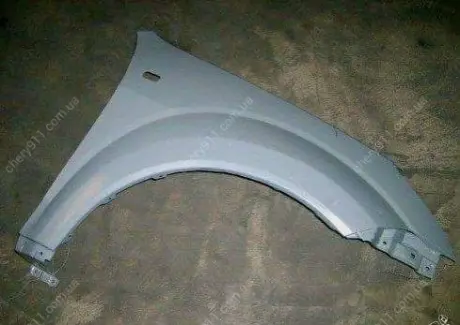 Крило переднє R Lifan 520 Aftermarket L8403201