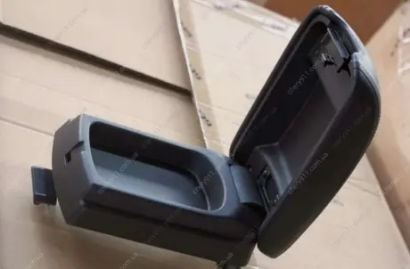 Підлокітник Geely EC-7RV Aftermarket 106800241200669