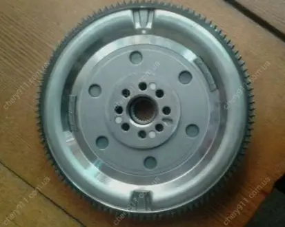 Маховик EC-7 CVT GEELY 1066001240
