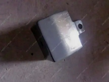 Крепление заднего бампера нижнее метлл Geely EC-7, EC-7RV Aftermarket 106200296502