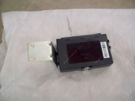 Блок керування склопідйомниками Geely EC-7, EC-7RV Aftermarket 1067001109