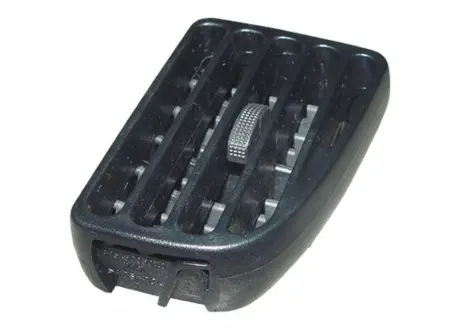 Решітка обдування салону (чорн) центр правий Aftermarket A15-5305340
