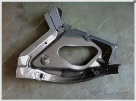 Кріплення заднього ліхтаря правий Geely EC-7, EC-7RV Aftermarket 106200242402