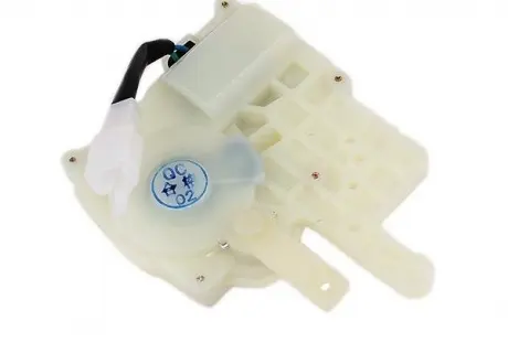 Привід замка двері задньої правої Geely CK, CK2 Aftermarket 1068020090