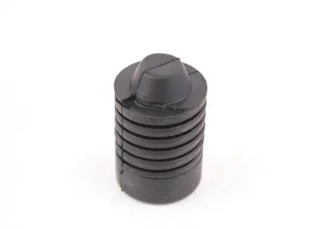 Відбійник капота Geely EC-7RV, EC-8, EX-7, FC Aftermarket 5032001100