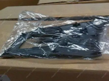 Накладка ручки дверей внутрішньої Geely EC-7RV Aftermarket 1068002657