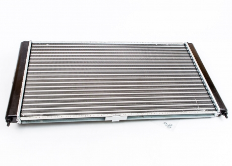 A15-1301110 CDN - Радиатор охлаждения Chery Amulet  (Фото 1)