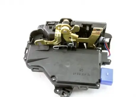 Замок двери передней левый Geely EC-7 Aftermarket 1018011213