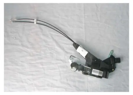 Замок двери передней правый Geely FC Aftermarket 1068000153