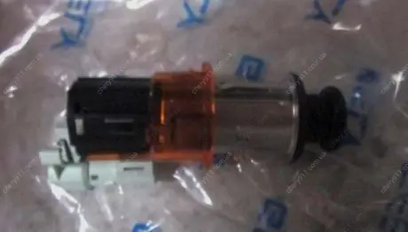 Прикурювач 6038001700 Geely EC-8 Aftermarket 1017010347