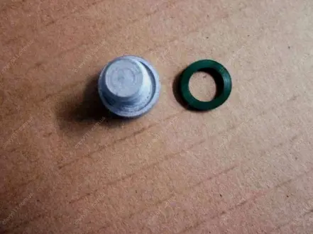 Пробка сливная CVT Geely EC-7RV Aftermarket 1066002101