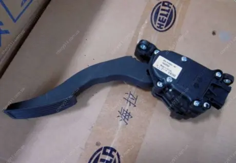 Педаль газа в сборе Geely EX-7 Aftermarket 1014002552