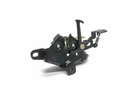 Замок капота Great Wall Deer Aftermarket 8402030-D01