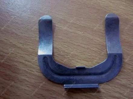 Скоба крепления Geely EC-7RV Aftermarket 1066002117