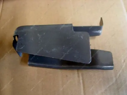 Кронштейн передний R Geely Emgrand EC7 Aftermarket 106200207102