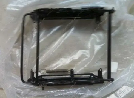 Напрямна сидіння EC-7 Aftermarket 1068020451-01