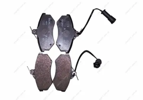 Колодки тормозные передние (с ушком) CHERY A21-BJ3501080