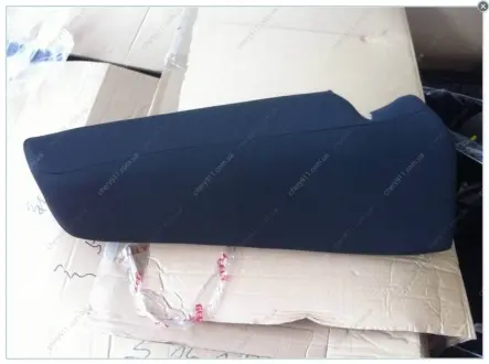 Боковина права заднього сидіння (шкіра) GEELY 106800111200669-01