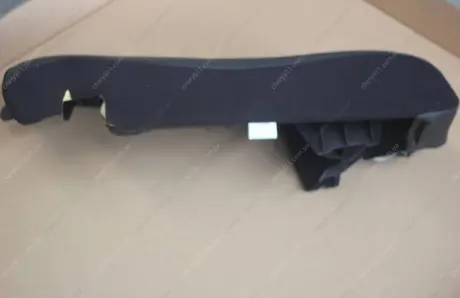 Боковина права заднього сидіння (шкіра) GEELY 106800111200669-02