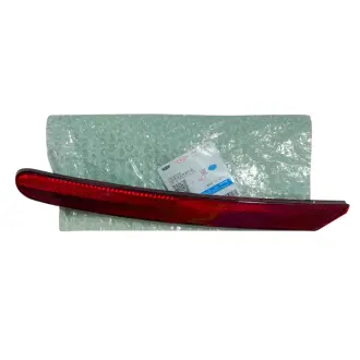 Катафот заднього бампера правий GEELY 1067002041
