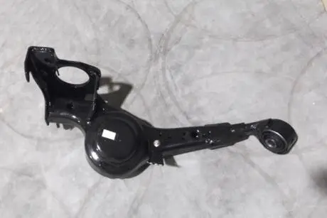 Рычаг задней подвески левый Tiggo 5 CHERY T21-3301010