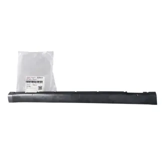 Накладка порога права (пластик) M11 CHERY M11-5401592