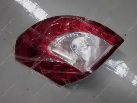 Ліхтар задній правий GEELY 1017001041